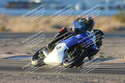 media/Nov-17-2024-CVMA (Sun) [[1fec520723]]/Race 18-Supersport Middleweight/